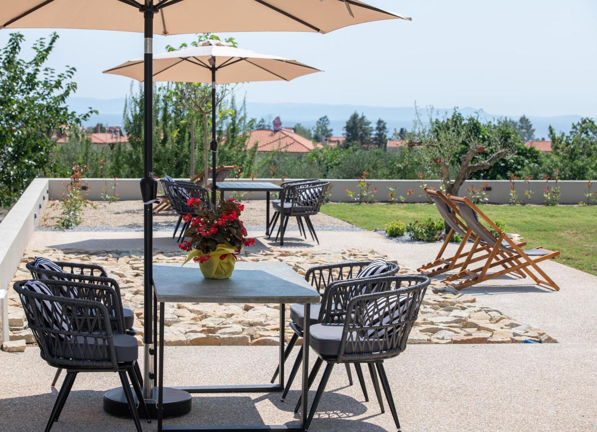 Melian Suites Nikiti  Exterior photo